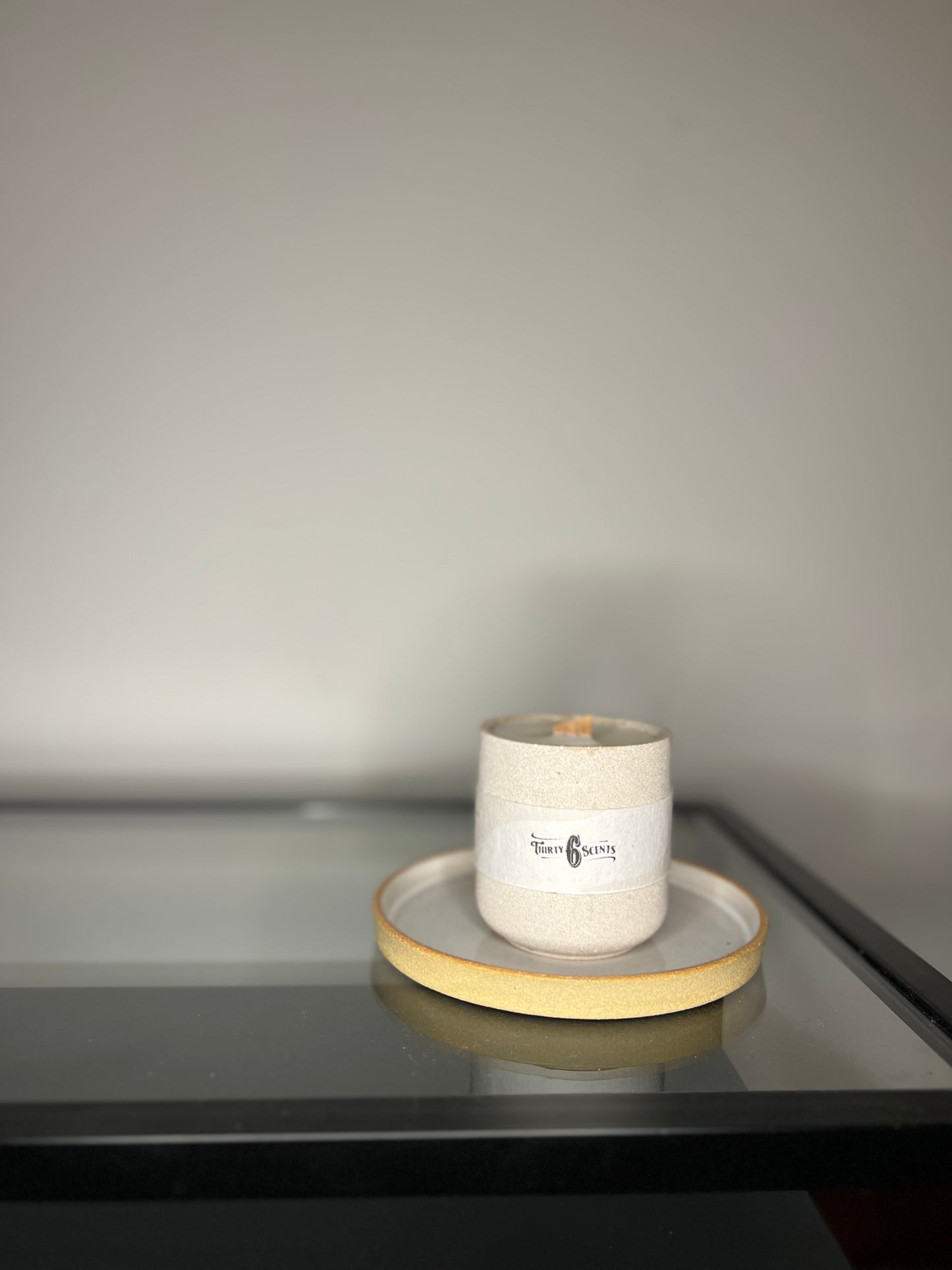 The Petite Candle (240ml)