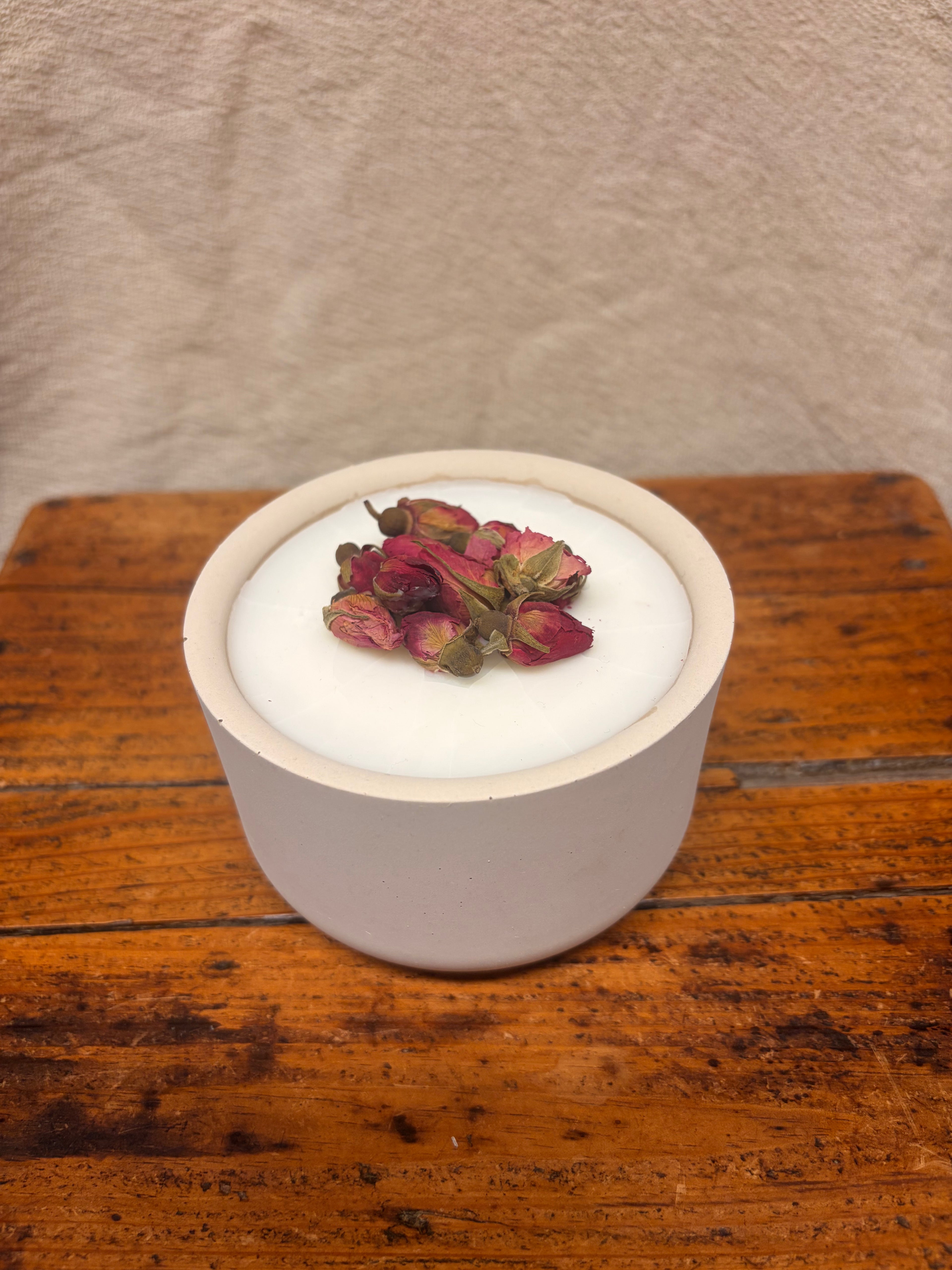 Wickless Candle 220g