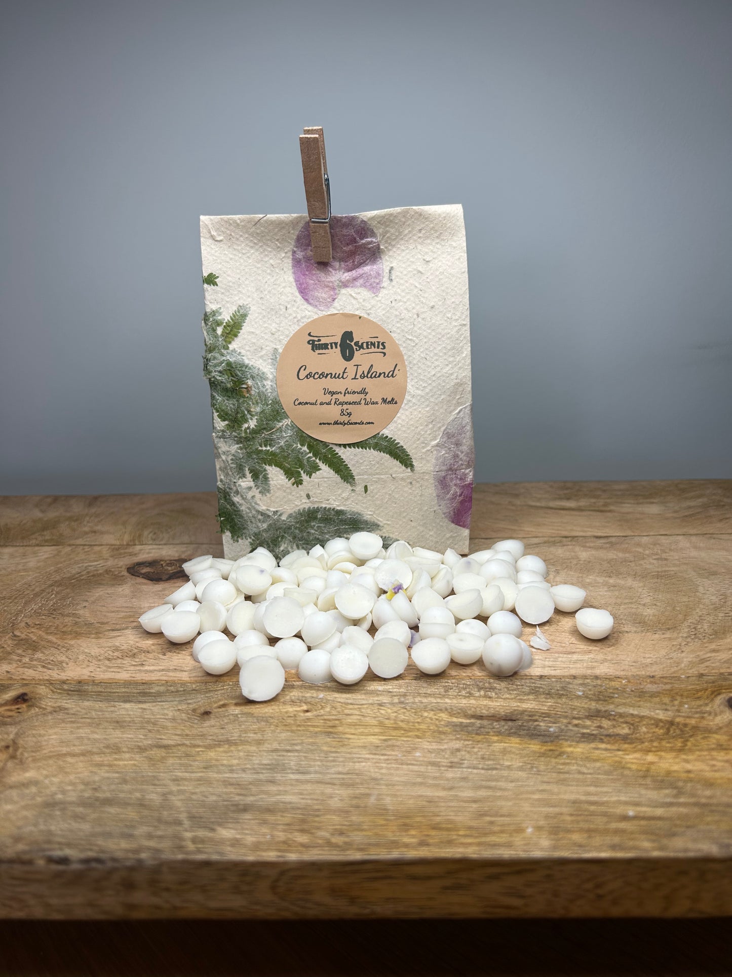 85g Botanical Wax Melt Pebbles