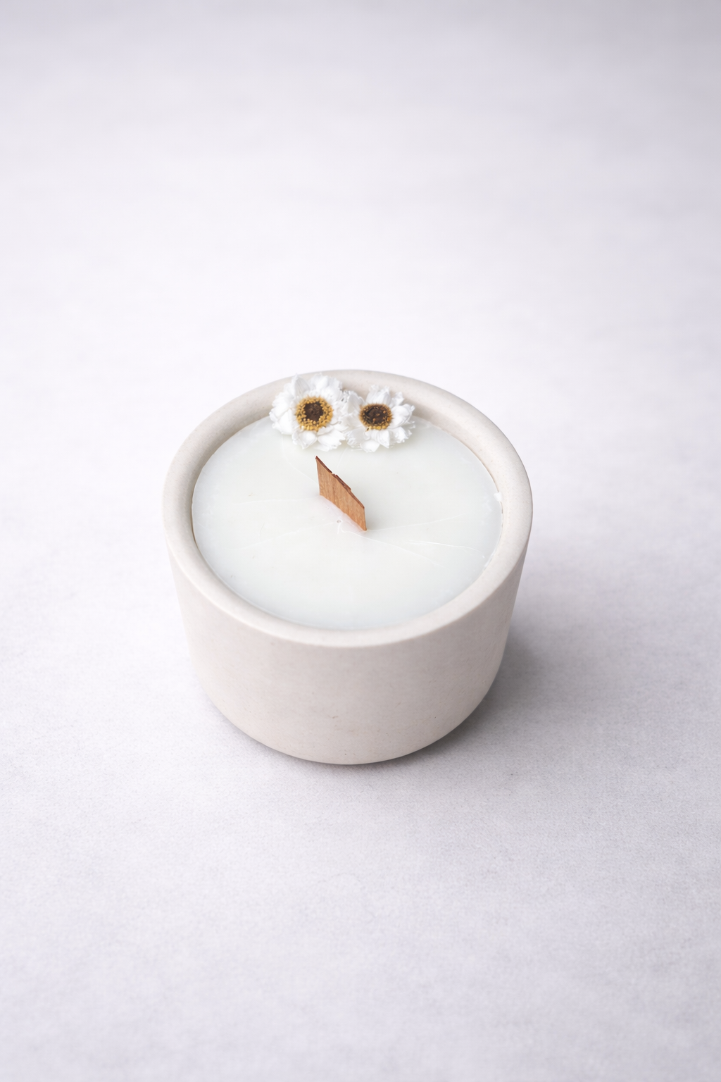 Small 120g Hand-Poured Candle in a Handmade Pot