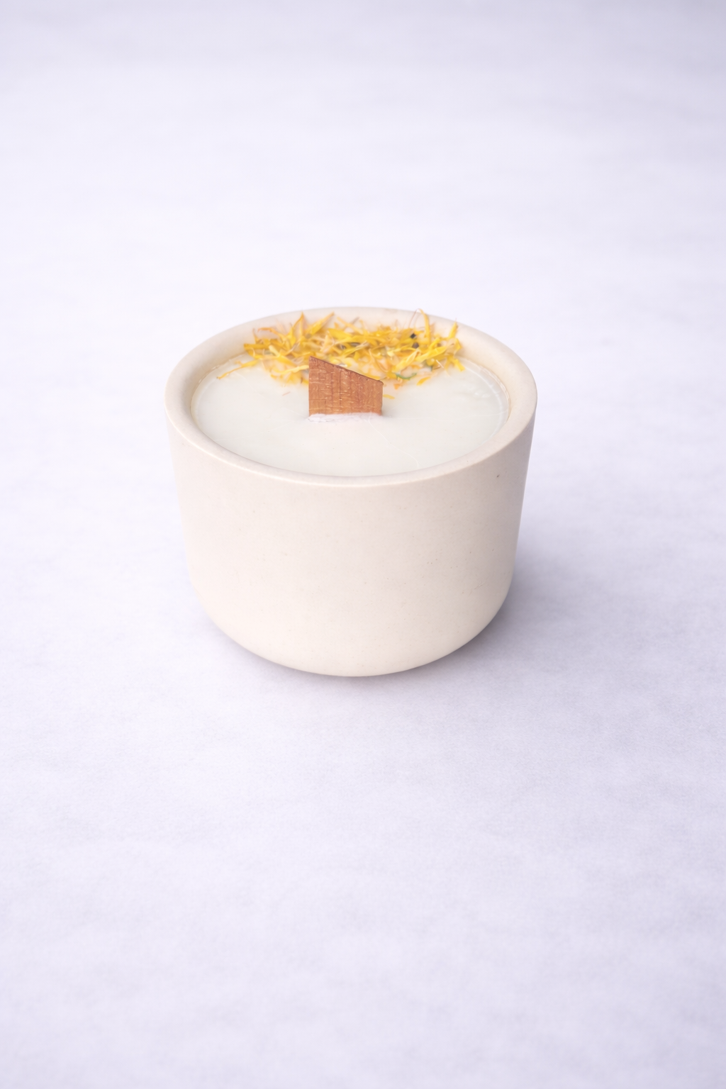 Large 220g Hand-Poured Candle in a Handmade Pot