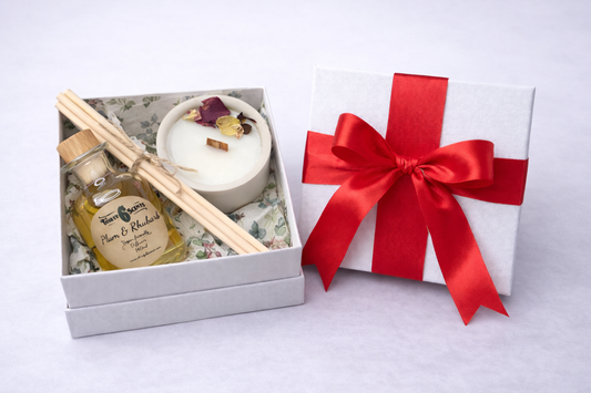 Small Luxury Gift Set - Candle & Diffuser Duo