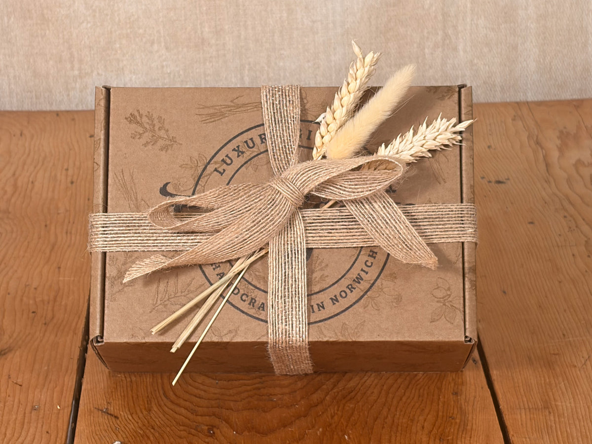 Large Luxury Gift Set - Candle & Diffuser Duo